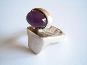 �y���������z�W���G���[�E�A�N�Z�T���[ �}�b�V�u�V���o�[�X�^�[�����O�f�U�C�i�[�����O�A���W�X�g�J�{�V����massif 925 rb argent sterling designer anneau avec amethyste cabochon 7,9 g