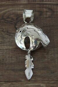 yzWG[EANZT[ iozVo[X^[O^[RCYAPxAtFU[y_gnavajo argent sterling turquoise arque ours pendentif plume