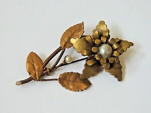 �y���������z�W���G���[�E�A�N�Z�T���[ �v���e�[�W���B���e�[�W�u���[�`jolie broche ancienne vintage en metal dore forme fleurs avec perles