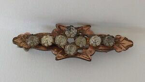 yzWG[EANZT[ CXg[gYW[AeB[Nu[`tres jolie broche antique en or gravee avec strass