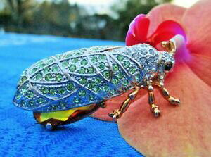yzWG[EANZT[ Be[WWp[u[tXBe[Wu[`\[ebroche vintage sauterelle dorure plaquee argent france vintage brooch sauterelle