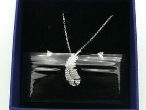 yzWG[EANZT[ XtXL[COlbNXZbgj[XZbgswarovski boucle doreille et collier set  nice, 5506758  set, 3 elements