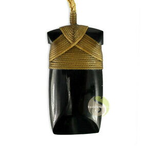 【送料無料】ジュエリー・アクセサリー マオリヒスイブラックペンダントキマオリアートpendentif maori jade noir toki adze maori art