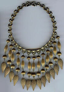 yzWG[EANZT[ h}`bNWCAgBe[WCgorI[runMOlbNXdramatique geante 591ms vintage laiton babioles amp; feuilles bib pendantes collier