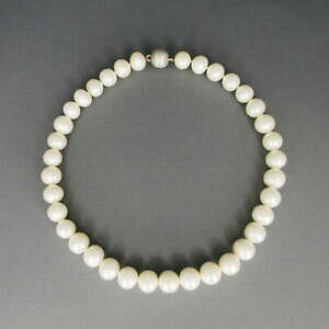 yzWG[EANZT[ Vo[}OlbgN[WOzCgp[blanc perles pour collier avec fermeture magnetique en argent