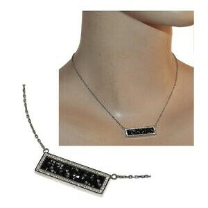 yzWG[EANZT[ rNgAVo[XeXX`[zCgubNNX^lbNXvictoria collier en acier inoxydable argente cristal blanc et noir 3945cm bijou