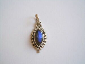 yzWG[EANZT[ uhbgVo[y_gpetit 925 argent pendentif avec labradorite 2,4 g3,1 x 1,2 cm
