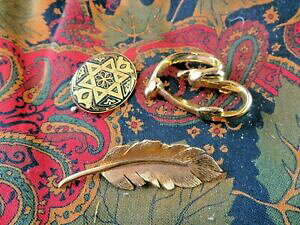�y���������z�W���G���[�E�A�N�Z�T���[ �W���G���[�u���[�`lot de 3 broches bijoux fantaisie en metal dore vers 1960