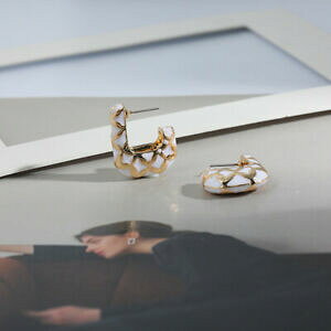 yzWG[EANZT[ CONI[S[f{[gboucles doreilles creole dore bateau geometrique gravure email blanc xx35