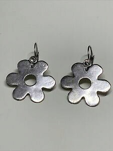 yzWG[EANZT[ I[hVo[Be[WCOt[Yboucle dforeille ancienne vintage argente fleurs l 37