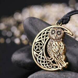 yzWG[EANZT[ S[fy^Ny_gtNEEBbJEBbJpCGpendentif pentacle dore et chouette hibou wicca , amulette talisman wicca paien