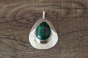 �y���������z�W���G���[�E�A�N�Z�T���[ �l�C�e�B�u�A�����J���V���o�[�X�^�[�����O�}���J�C�g�y���_���g�o�C���b�Z���E�B���\��native americain argent sterling malachite pendentif par russel wilson