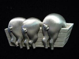 【送料無料】ジュエリー・アクセサリー ジョネットジュエリーシルバーピュータートラフピンjj jonette jewelry silver pewter 3 pigs at the trough pin