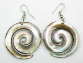 【送料無料】ジュエリー・アクセサリー パールシェルダングルドロップイヤリングスパイラルナチュラルマザージュエリーspiral natural mother of pearl shell dangle drop earrings women jewelry ca330a