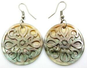 yzWG[EANZT[ p[VF_OhbvCOnhChWG[hand carved mother of pearl shell dangle drop earrings handmade jewelry ea234a