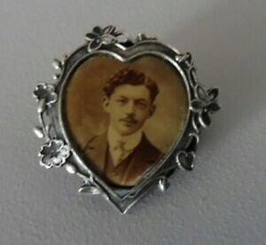 �y���������z�W���G���[�E�A�N�Z�T���[ �u���[�`�n�[�gancienne broche portephoto , forme coeur metal argente