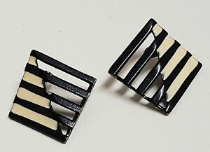 【送料無料】ジュエリー・アクセサリー ヴィンテージジュエリースクエアイヤリングカーブメタルエナメルブラックベージュbijoux vintage boucles doreilles carre incurve metal emaille noir beige h5