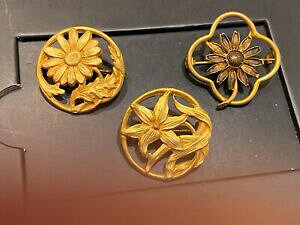�y���������z�W���G���[�E�A�N�Z�T���[ ���B���e�[�W�u���[�`���b�g�A�[�g�f�R�A�[�g�}���O���b�g���C�Xlot de 3 broches anciennes vintages art deco art nouveau decor marguerite lys