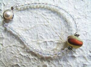 �y���������z�W���G���[�E�A�N�Z�T���[ �u���[�`�X�p���K���X�N���X�^���r�[�Y�r�[�Y�u���X���b�gbracelet artisanal perle centrale en verre file au chalumeau et perles en crista