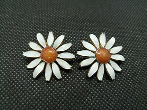 yzWG[EANZT[ Be[WCOh[ANbvp^[boucle doreille vintage a clips metal dore et email motif fleur ref s733