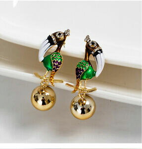 yzWG[EANZT[ S[fCOIIJO[zCgubNp[boucle doreille dore clous oiseau toucan email vert blanc noir perl dd17