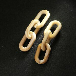 【送料無料】ジュエリー・アクセサリー イヤリングクラウスメッシュパターンスケールタートルベージュレガーboucles doreilles clous trois gros maille motif ecaille tortue beige leger aa30