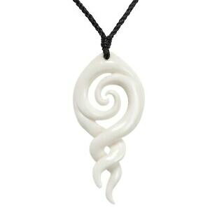 yzWG[EANZT[ lbNXy_g_u}IV{RsRA81stgeneration collier pendentif en os sculpte symbole maori double koru pikorua