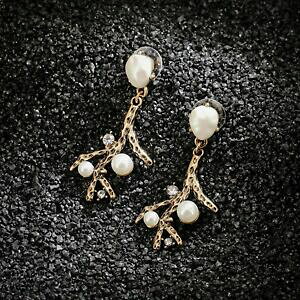 yzWG[EANZT[ COS[fNXR[u`obNp[XgXboucles doreilles clous dore branche corail perle baroque strass bb1