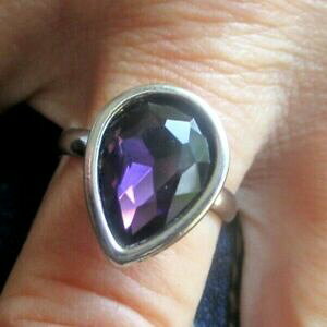 yzWG[EANZT[ Vo[J[ONX^AWXgTCYgbague couleur argent poli resine cristal amethyste taille reglable bijou retro