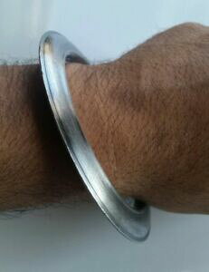 【送料無料】ジュエリー・アクセサリー サルブローピュアアシエアイアンリセチャクリカダシークシンブリングウォリアーカラsarbloh pure acier iron lisse chakri kada sikh singh is bling guerrier kara lb2a