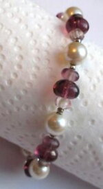 【送料無料】ジュエリー・アクセサリー レトロレトロガラスビーズbracelet bijou retro extensible perles de verre blanches et mauves 1563