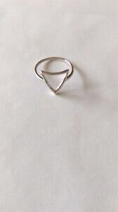 yzWG[EANZT[ Vo[gCAOObague triangle en argent 925