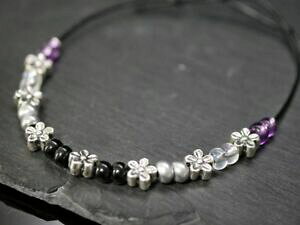 yzWG[EANZT[ G[XvChuXbg`[ace pride bracelet avec petites fleurs breloques lgbt