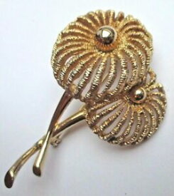 【送料無料】ジュエリー・アクセサリー オリジナルブローチgrande broche originale fleur finement travaille ajoure couleur or bijou 2674