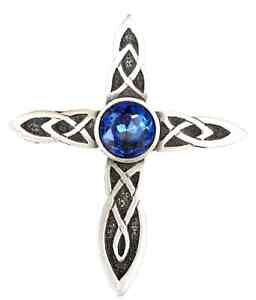 yzWG[EANZT[ PgNXu[`NX^Tt@CAXYnoeud celtique croix broche fait main de etain anglais avec saphir cristal