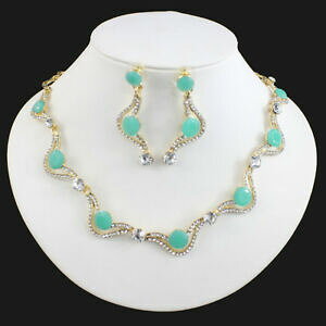 yzWG[EANZT[ XtXL[lbNXCORGcp[O[parure boucles doreilles collier swarovskiR elements perles vertes top qualite