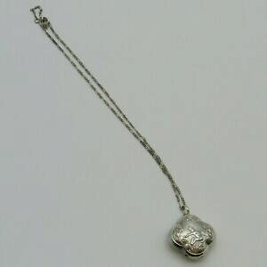 �y���������z�W���G���[�E�A�N�Z�T���[ �W���G���[�l�b�N���Xbijoux collier et grelot en argent a decor dun enfant et de fleurs