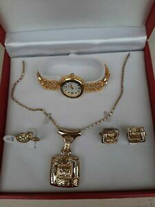 yzWG[EANZT[ WG[bgCOR[CLmCtlot bijoux pour femme montre, boucle doreille, baquet, collie meiqi neuf