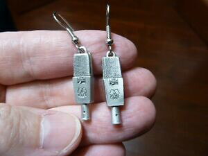 yzWG[EANZT[ COWG[}CNs[^[}CN