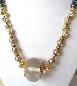 �y���������z�W���G���[�E�A�N�Z�T���[ ���B���e�[�W�l�b�N���X�S�[���h�f�R���[�V���������[�t�w�}�^�C�g�r�[�Ybeau collier bijou vintage annee 70 couleur or deco relief perle hematite 452