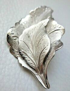 �y���������z�W���G���[�E�A�N�Z�T���[ ���B���e�[�W�u���[�`�_�u���V�[�g�V���o�[�J���[tres belle broche vintage raffine double feuille couleur argent sculpte 6,6cm