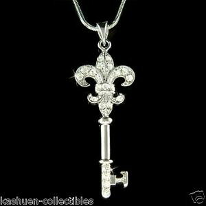 yzWG[EANZT[ L[[CXtXL[NX^pXACX[t[lbNXgiglio chiave in swarovski cristallo parigi lys iris lily fiore collana