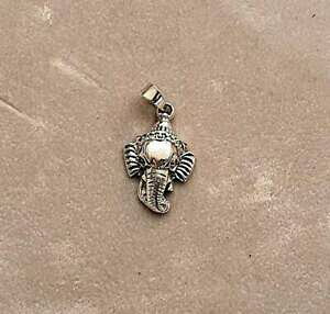 �y���������z�W���G���[�E�A�N�Z�T���[ �V���o�[�y���_���gpendente in argento 925 a forma di testa di elefante