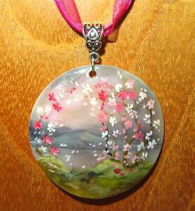 yzWG[EANZT[ tFhXLmy_gVFsNzCgc[TCciondolo sakura fedoskino mano conchiglia dipinta rosa amp; bianco albero firmato