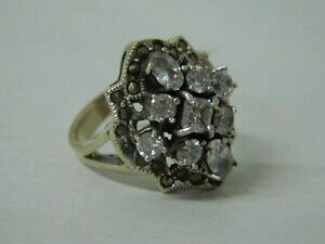 yzWG[EANZT[ Be[WVo[OzCgWRanello in argento e zirconi bianchi vintage oma19