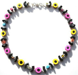 yzWG[EANZT[ RXxeBoZbglbNXXtXL[fatto a mano frizzante liquirizia allsorts bertie basset collana e swarovski parti