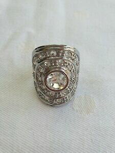 �y���������z�W���G���[�E�A�N�Z�T���[ �h���C�o�[�O�J�[���~�i�����O���_���I���N���X�^��drybergkern mina iii 57 medaglione anello ss e cristallo