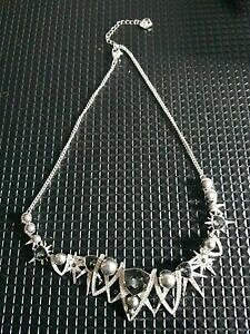 yzWG[EANZT[ XtXL[Vo[ACXhbp[lbNX