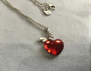 yzWG[EANZT[ `[`[XtXL[y_gpendente charm amore swarovski mai indossata