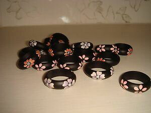yzWG[EANZT[ oOnhChubNt[fUC17 nuovi anelli in legno dipinto a mano bali fiori fatta a mano nero a fiori designs